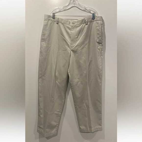 LL Bean Natural Fit Khaki‎ Chino Pants Mens Size 40X30 (859) - Picture 5 of 9
